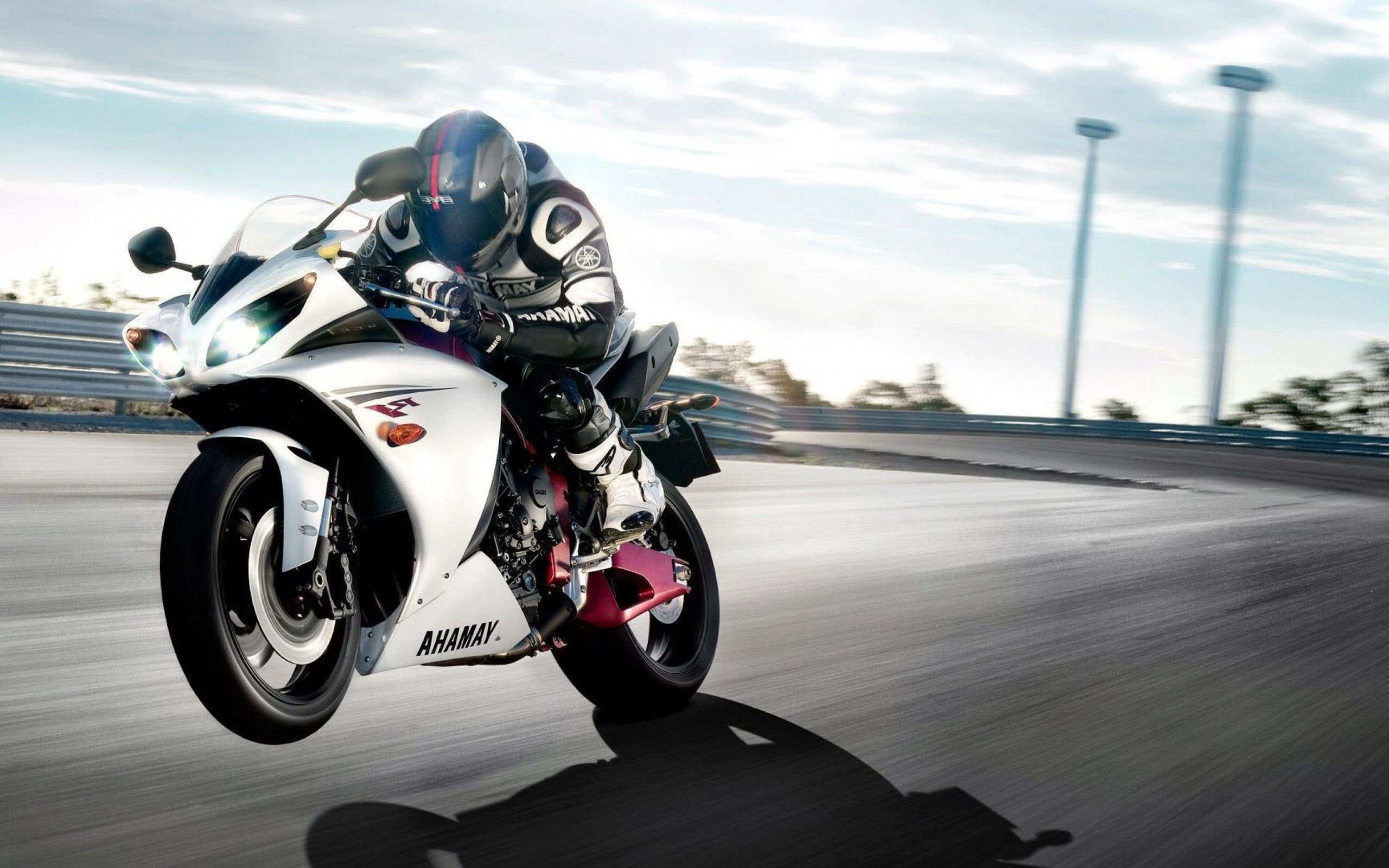 Motorcycle Wallpaper HD (más de 77 imágenes)