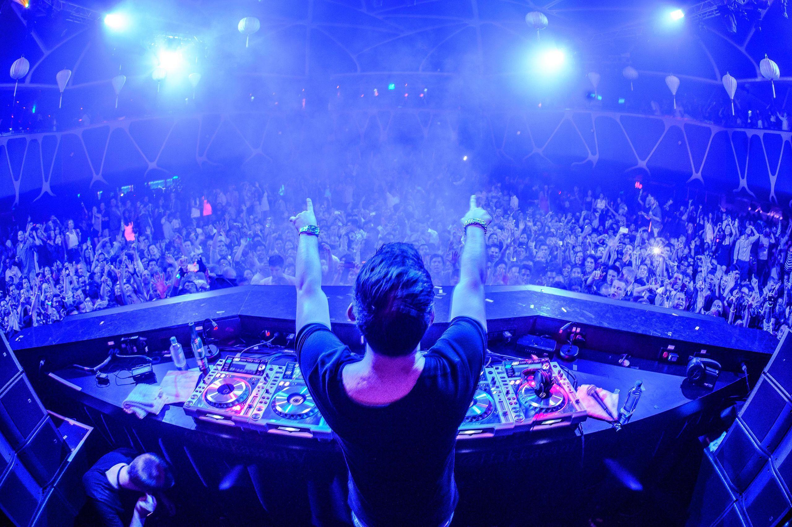 Fondos de Martin Garrix - Cueva Wallpaper