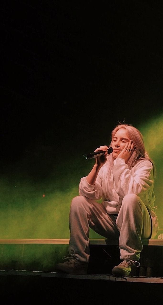 Fondo de pantalla de Billie Eilish 683x1280