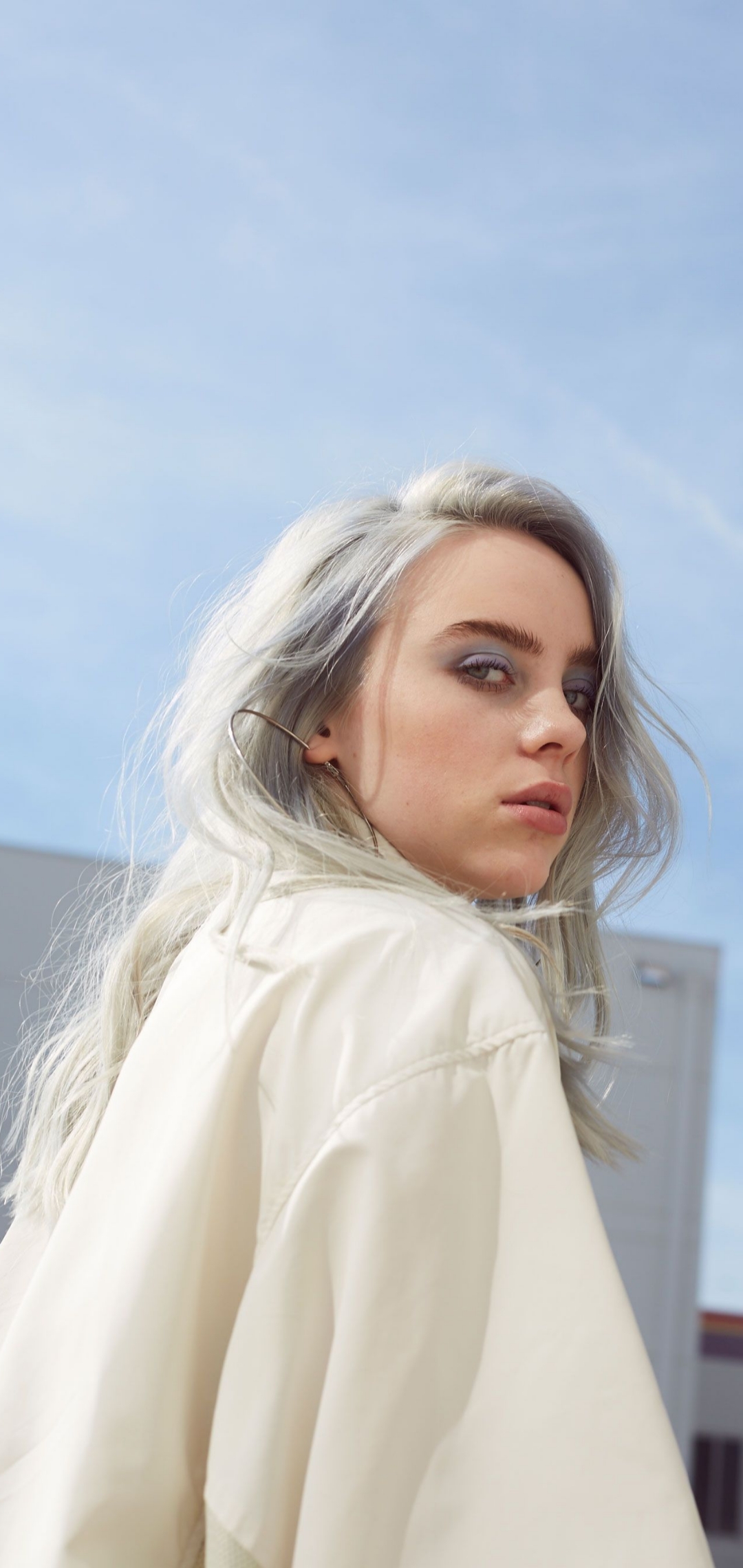Fondo de pantalla de Billie Eilish 1080x2280