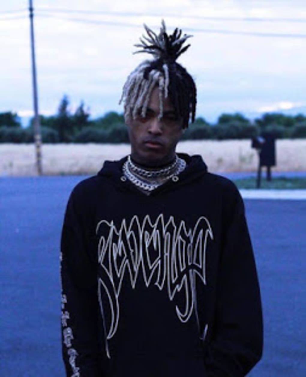 Fondo de pantalla de XXXTentacion 1020x1255