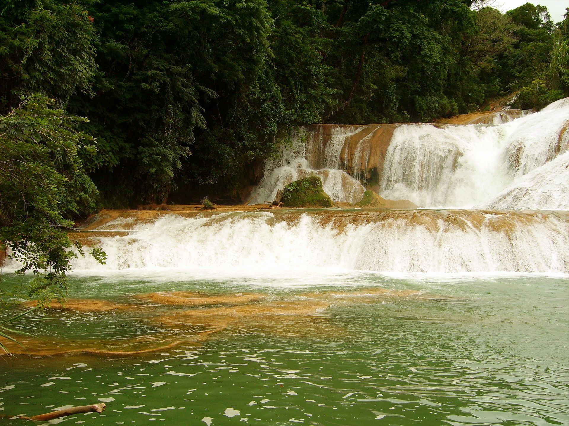 Fondo de pantalla de cascada 1920x1440