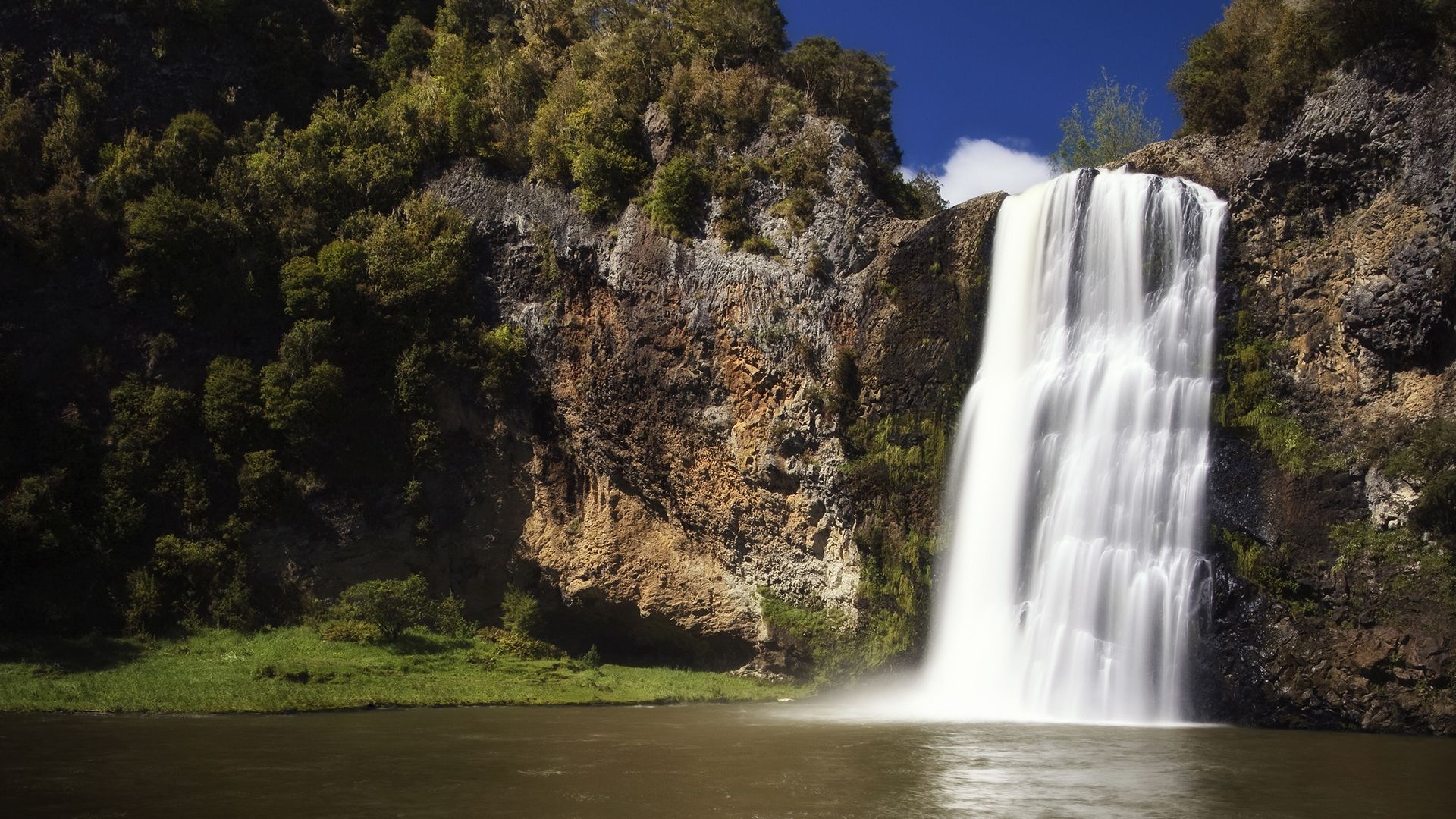 Fondo de pantalla de cascada 1920x1080