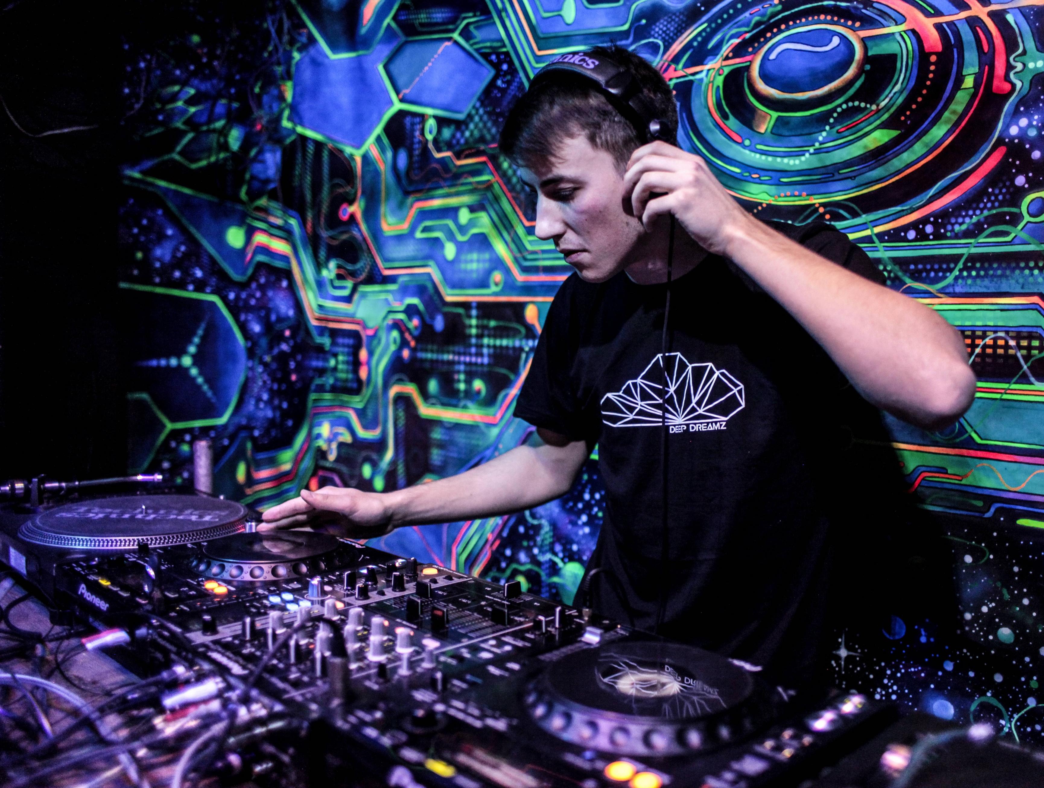 DJ Wallpapers - Datos de fondo de pantalla