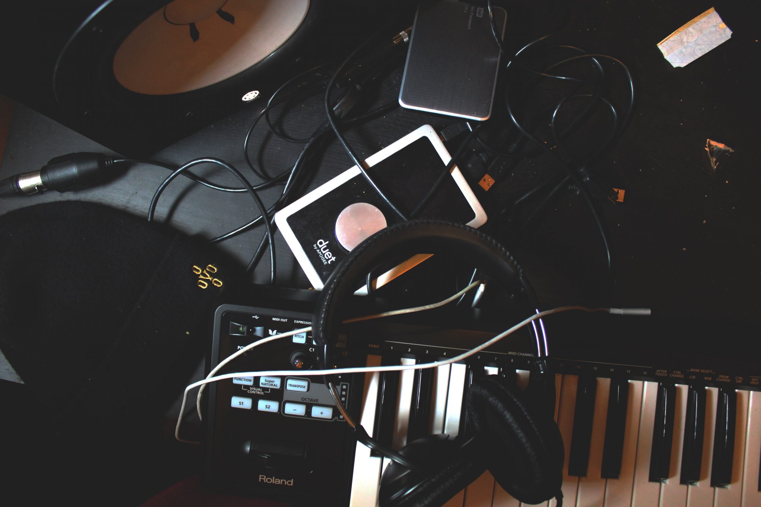 Fondo de pantalla de instrumento 2560x1707