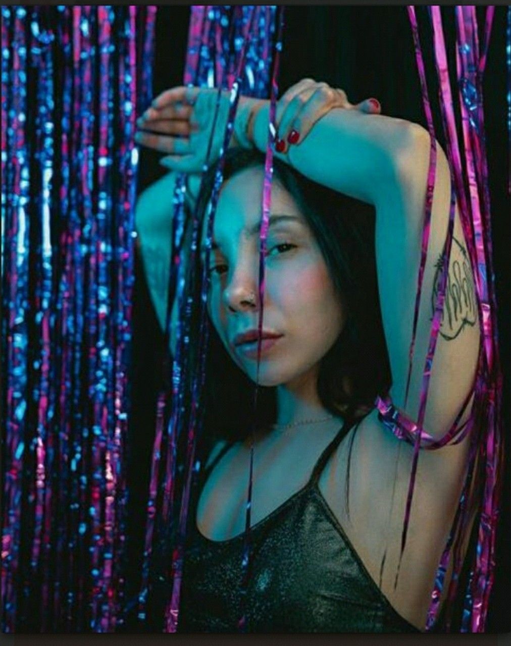 Fondo de pantalla de  1012x1280