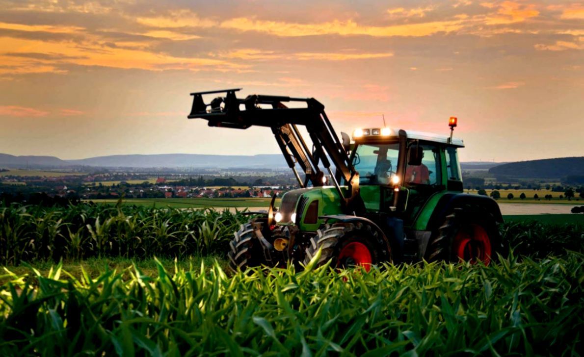 Farm Tractor Wallpaper | One plus Wallpapers