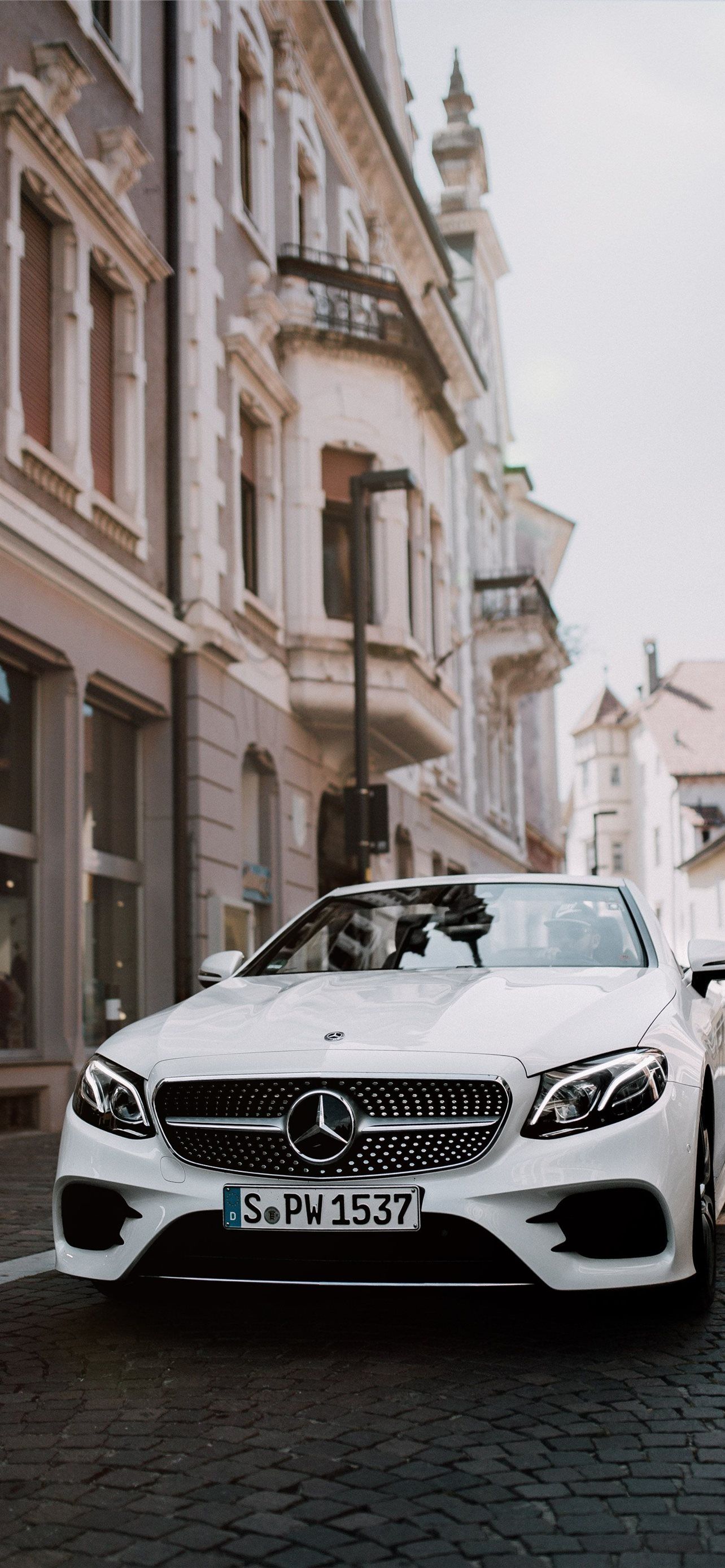 Fondo de pantalla de  1284x2778