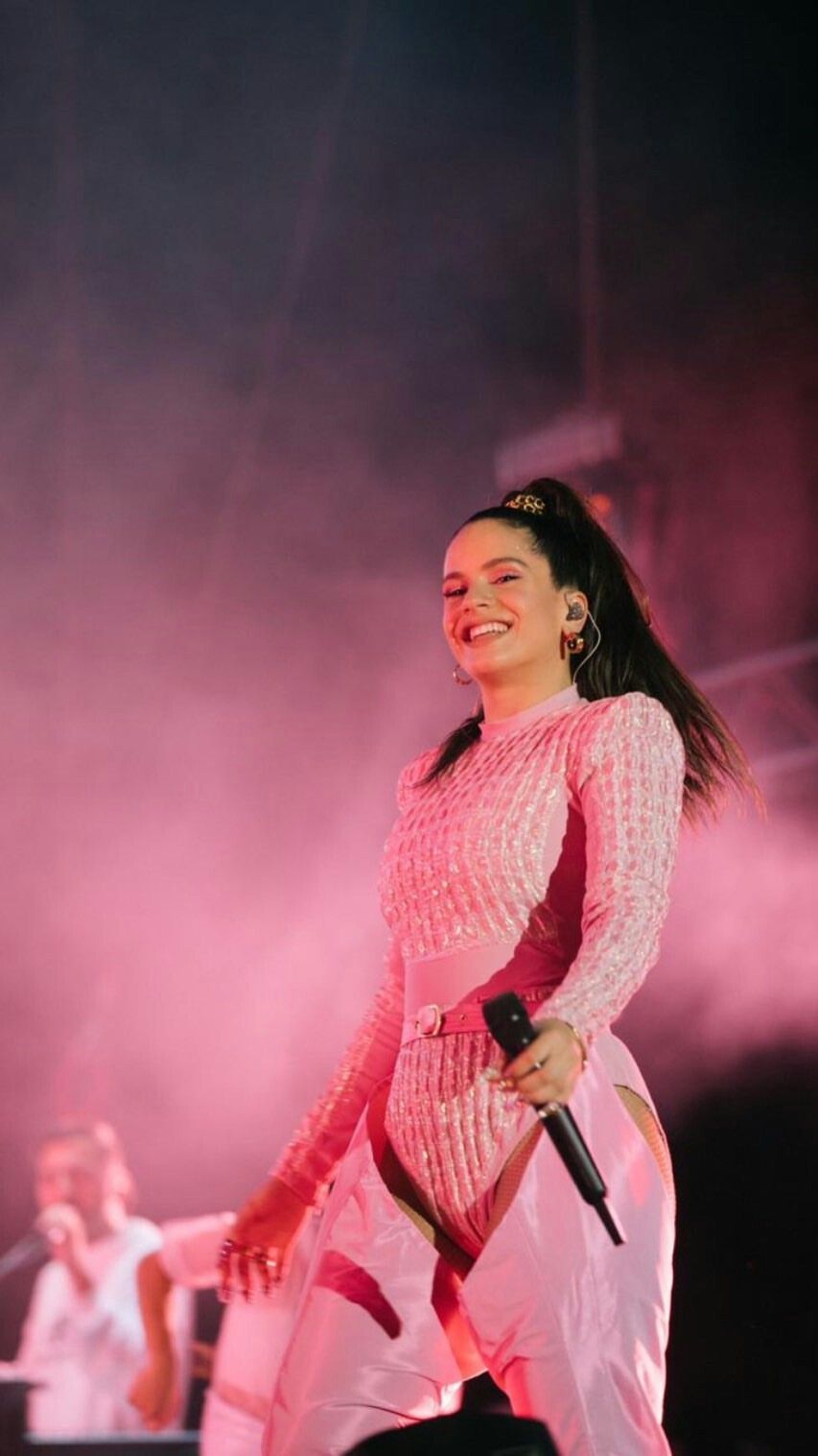 Fondo de pantalla de  853x1517