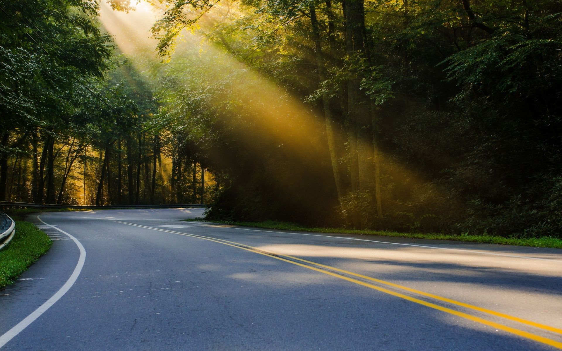Beautiful Road Wallpapers - Cueva Wallpaper