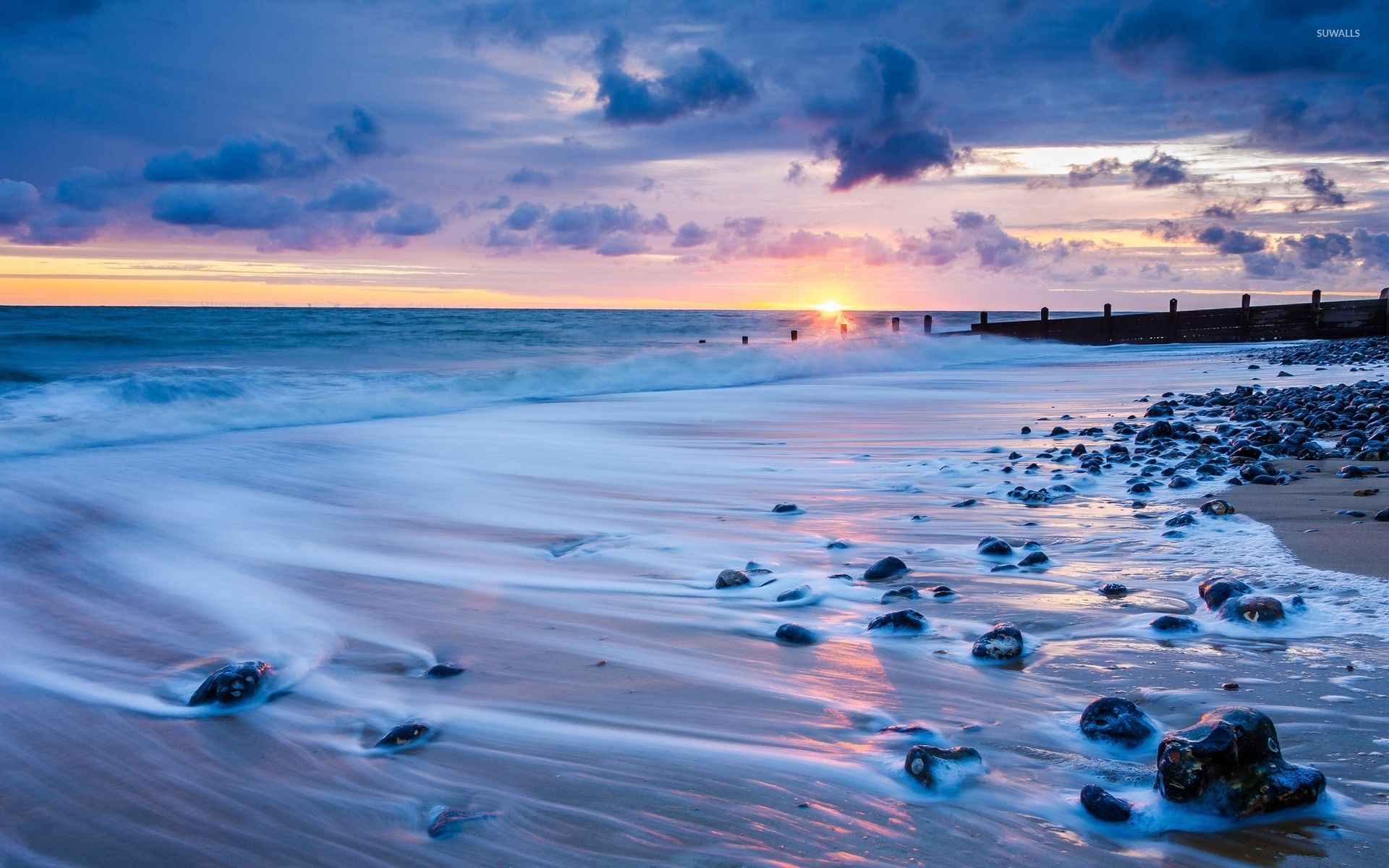 Rocas en un fondo de pantalla de playa de arena - Fondos de pantalla de playa - # 41910