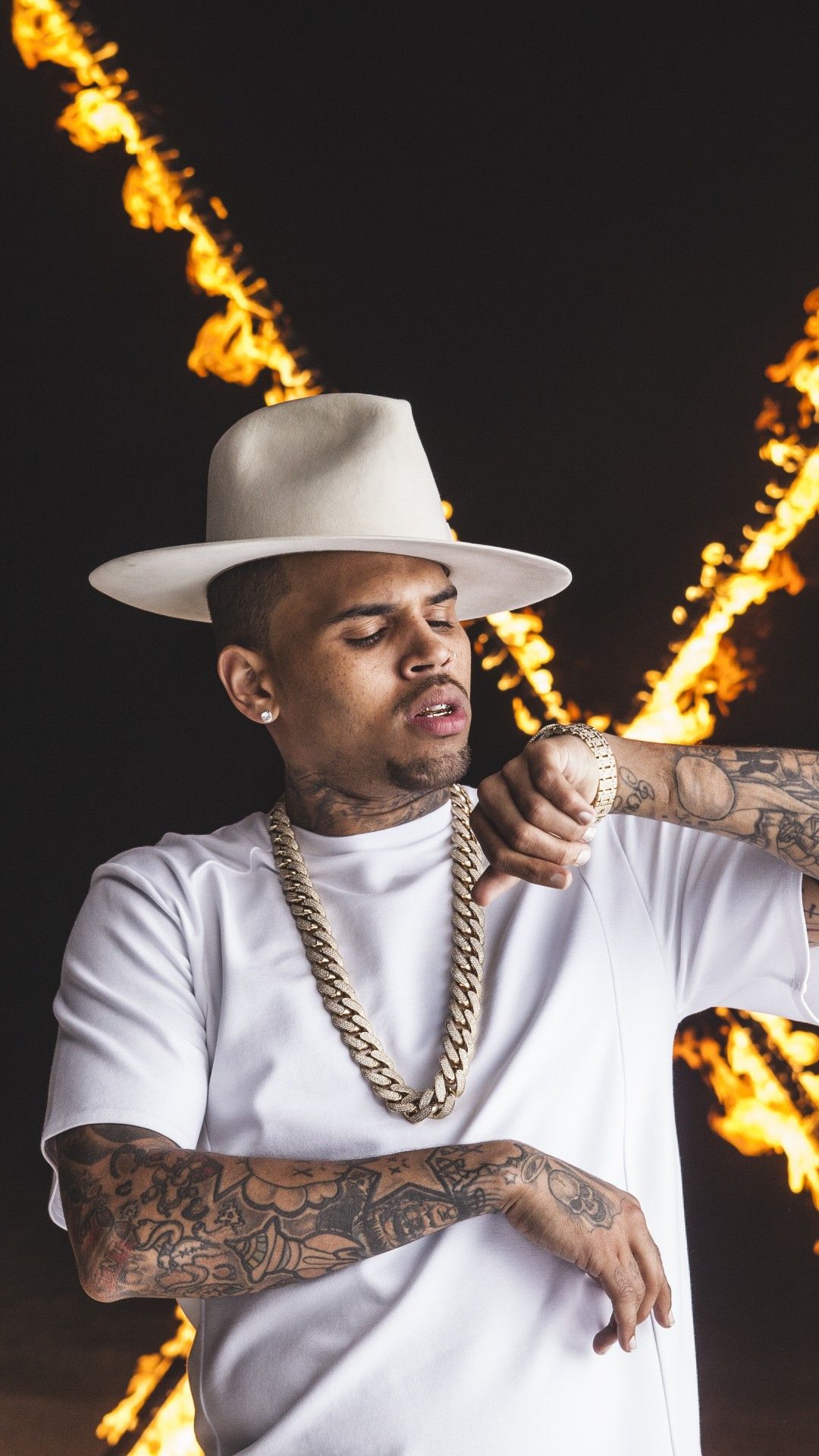 Fondo de pantalla Chris Brown, Mejor artista musical y bandas, cantante
