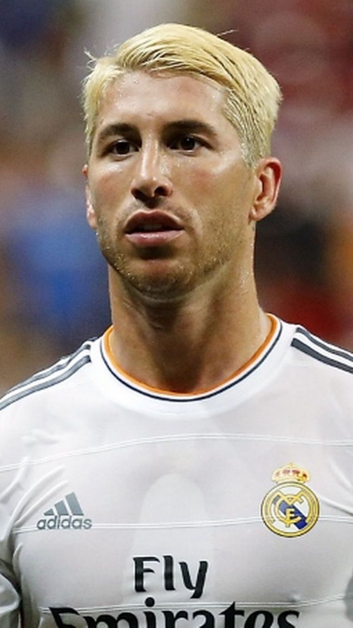 Descargar fondo de pantalla 720x1280 sergio ramos, jugador de fútbol, real