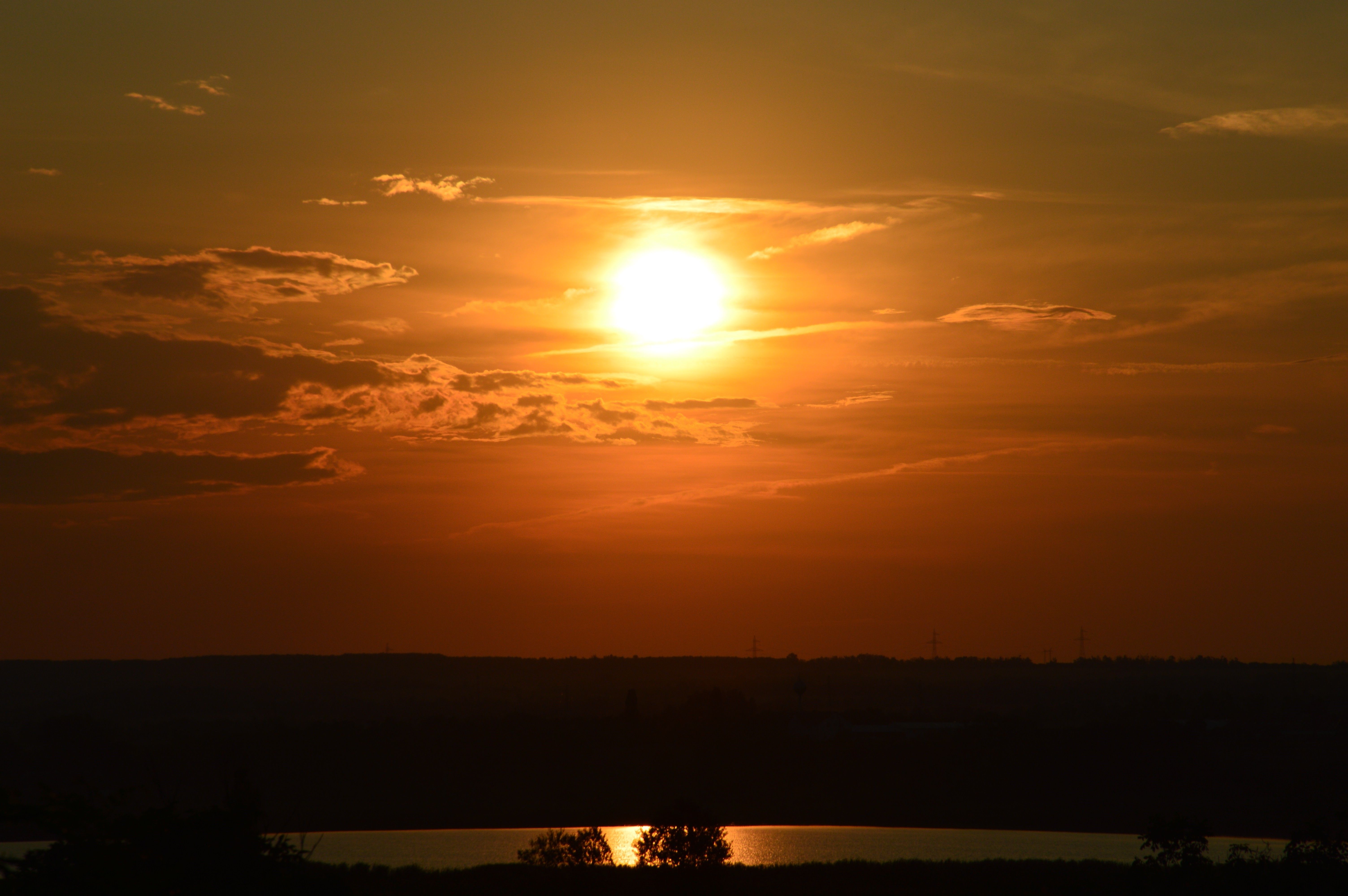 2823537 luz solar sol naturaleza relajante naranja paisaje natural