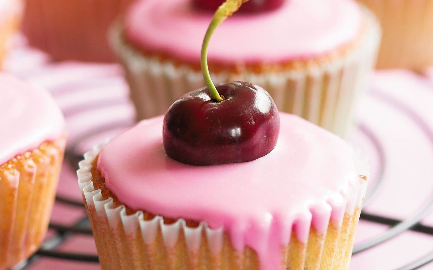 30 fondos de pantalla de Cupcake y fondos de escritorio | Alimentos en solitario