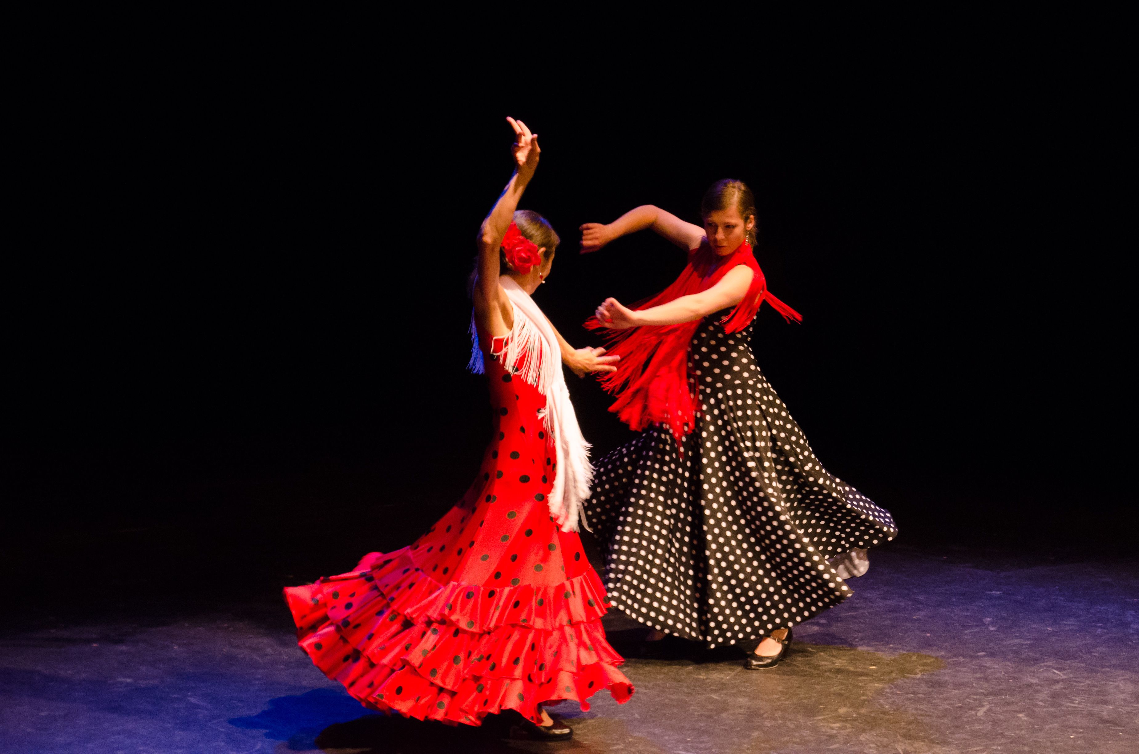 3699x2450px # 896969 Baile Flamenco (2589.34 KB) | 21.07.2015 | Por
