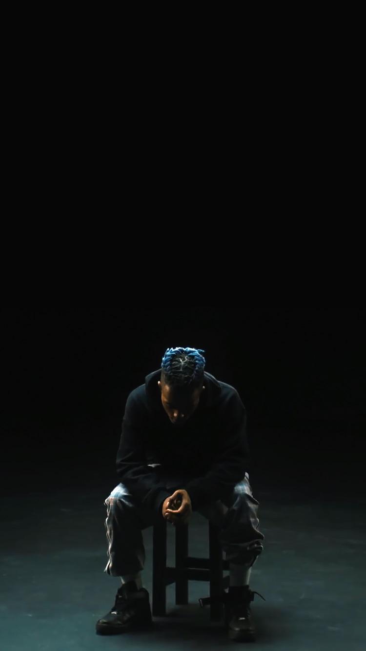 Hice un fondo de pantalla del triste video, imaginé algunos - Xxxtentacion