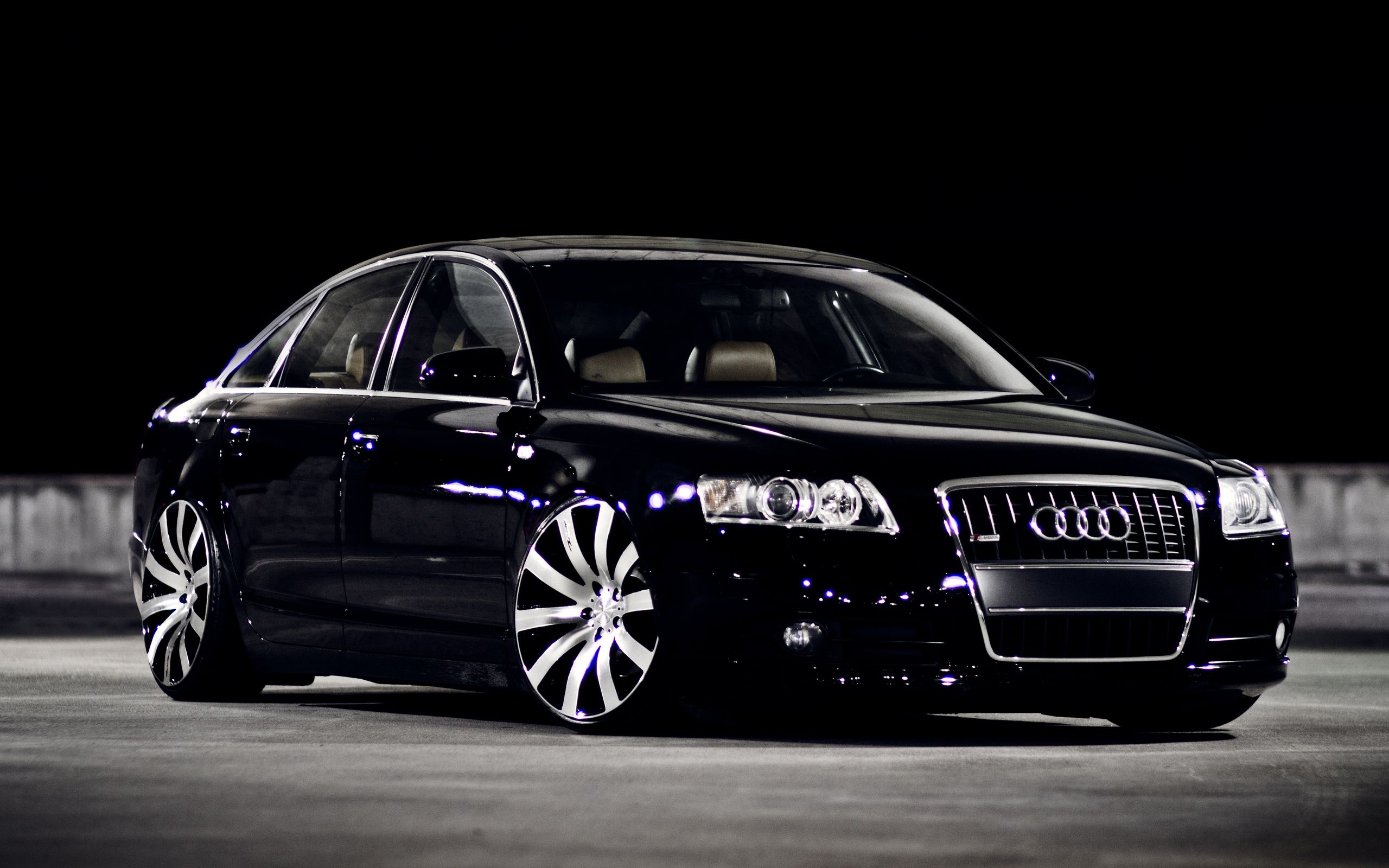 Fondo de pantalla de Audi 2560x1600
