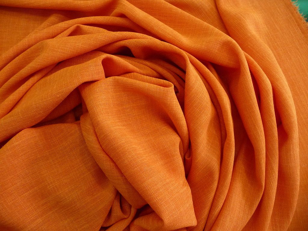 Fondo de pantalla  naranja liso 1024x768