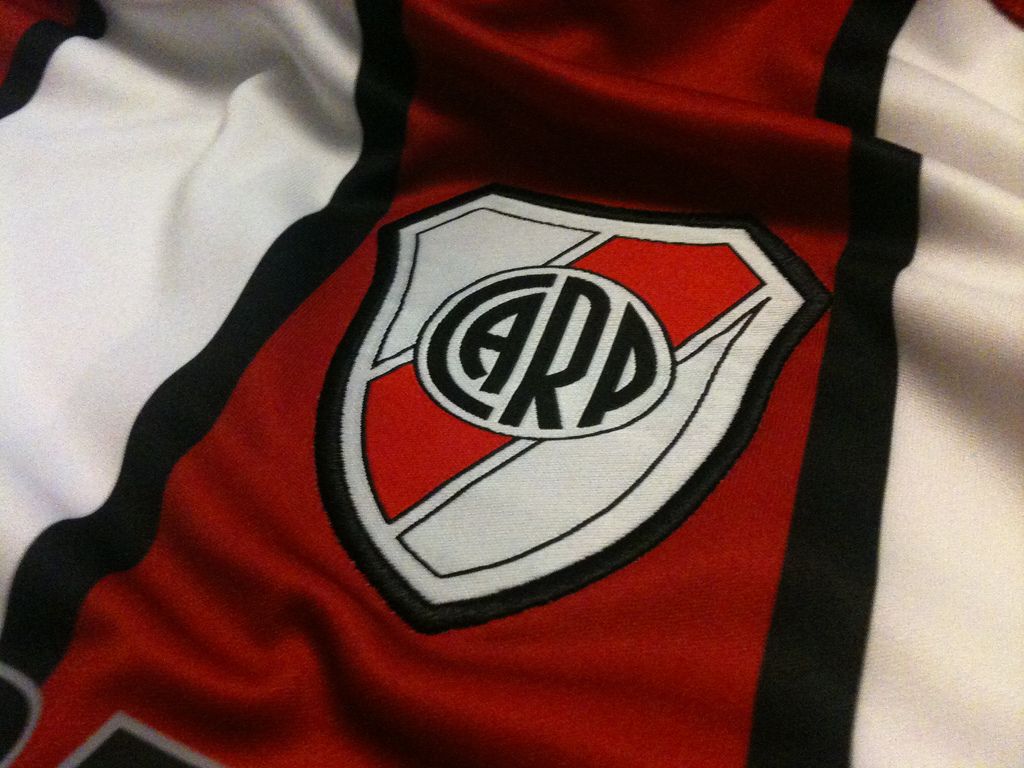 Fondo de pantalla del River Plate 1024x768