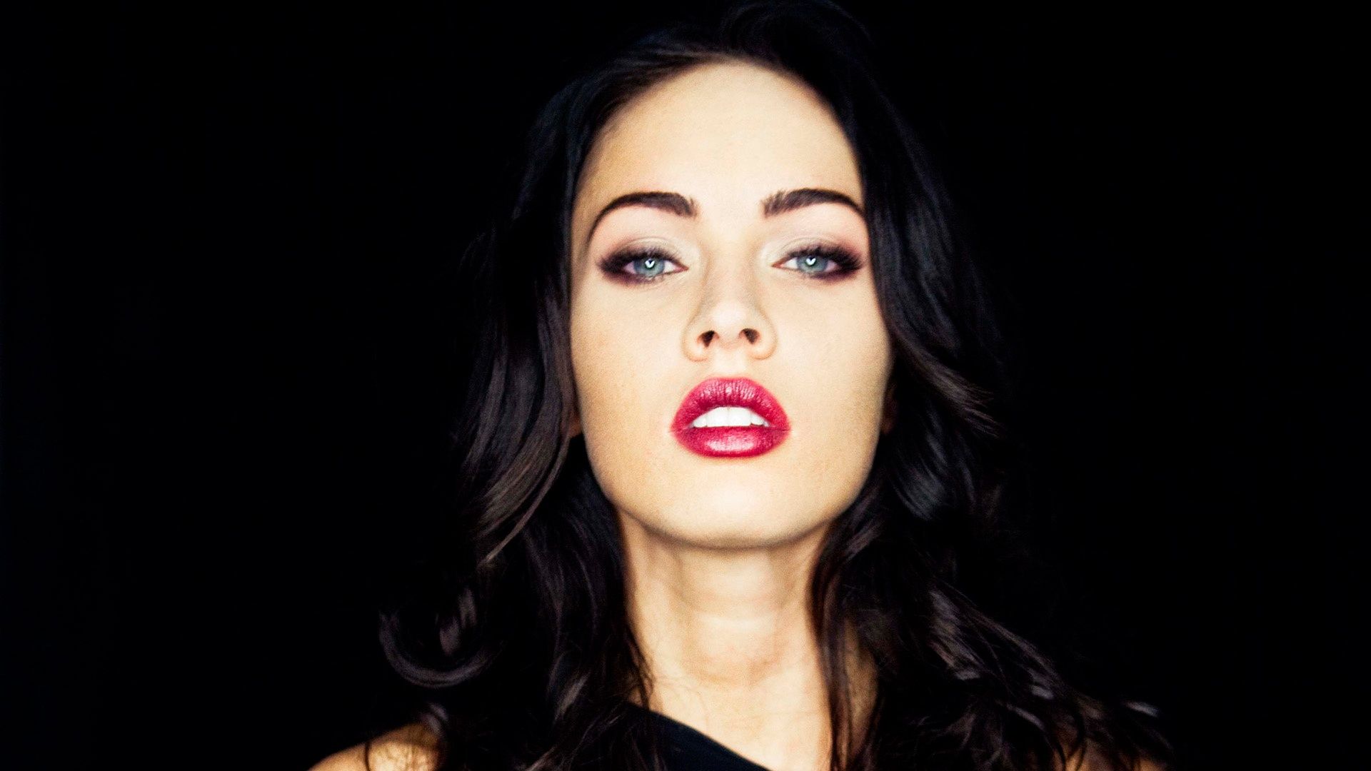 Fondo de pantalla de Megan Fox 1920x1080