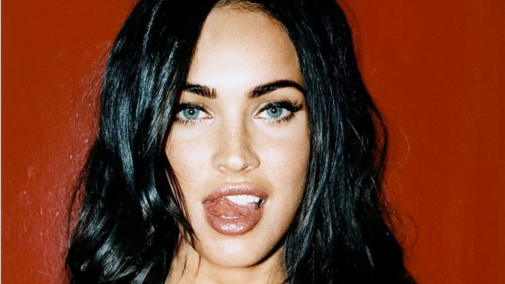 Fondo de pantalla de Megan Fox 1920x1080