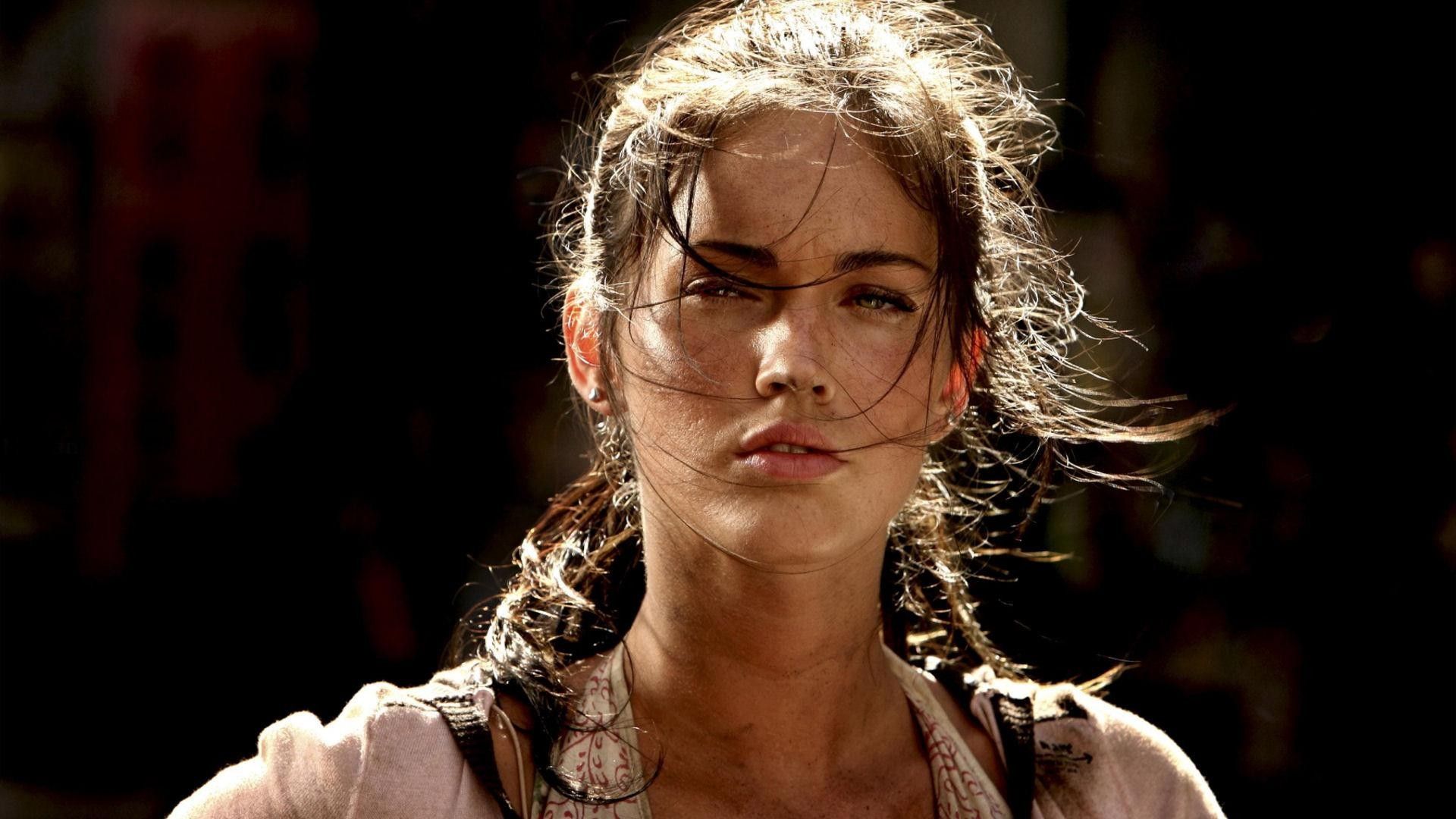 Fondo de pantalla de Megan Fox 1920x1080
