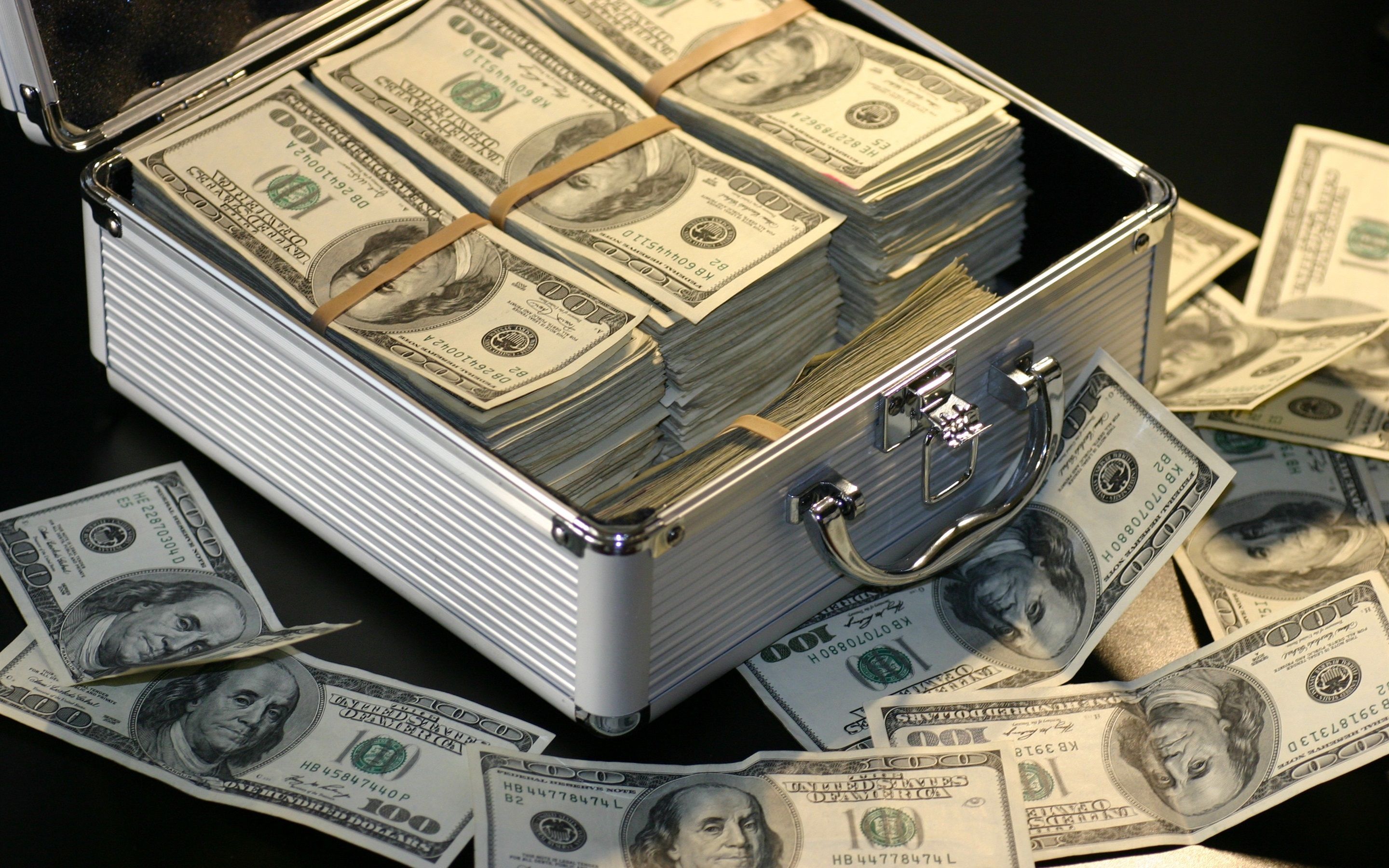 Fondo de pantalla de Dinero 2880x1800