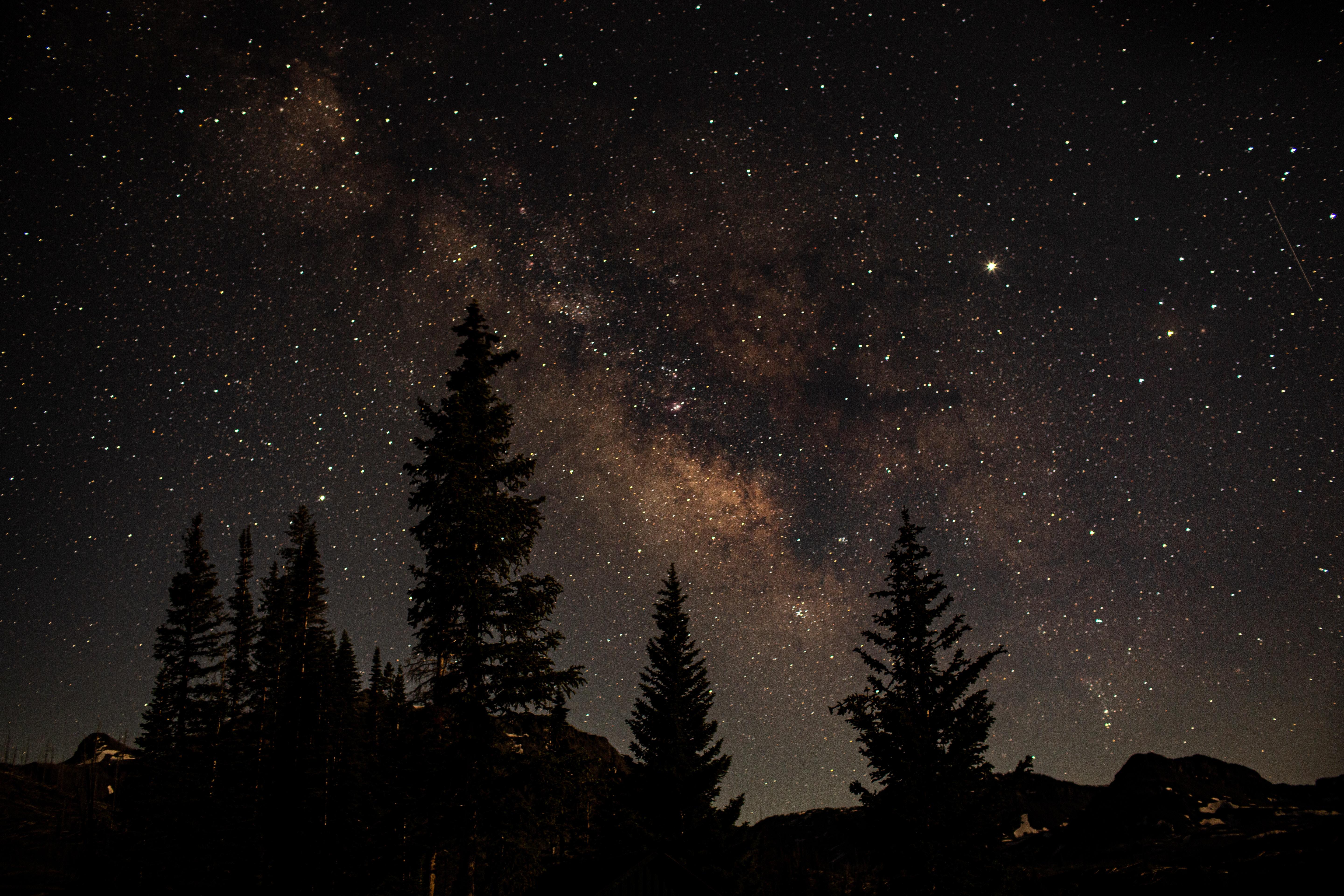 Fondo de pantalla de  5760x3840