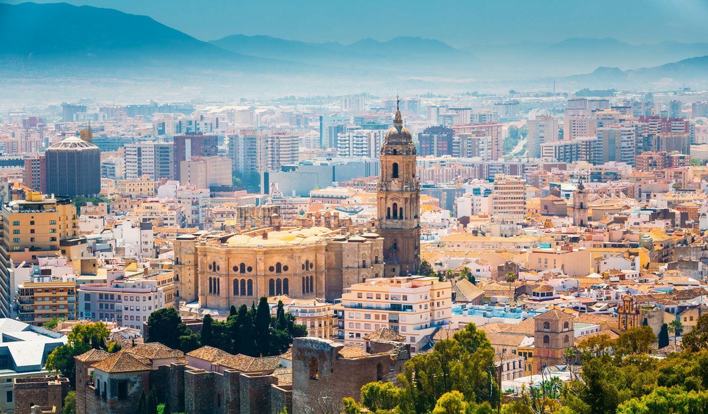 Fondo de pantalla de Málaga 1400x820