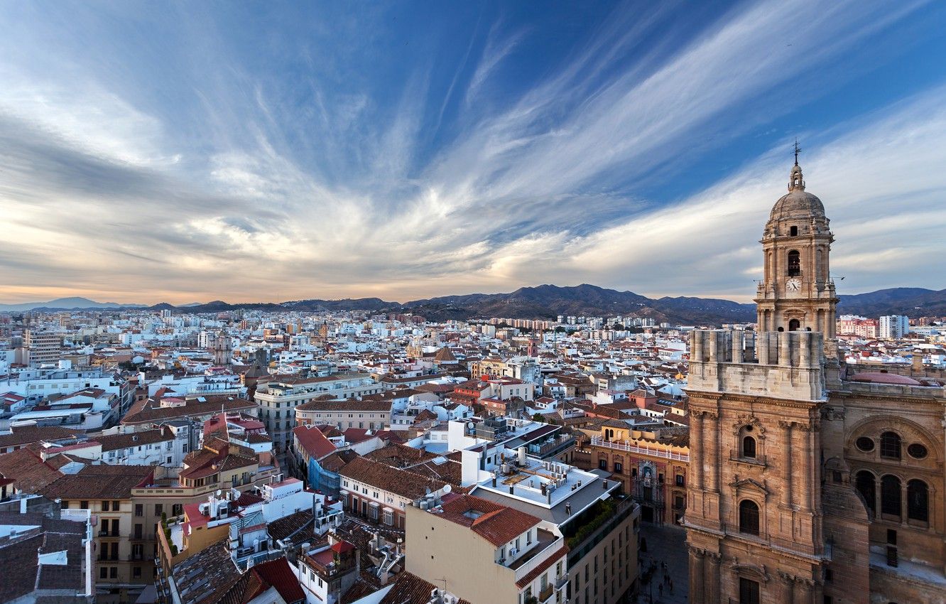 Fondo de pantalla de Málaga 1332x850