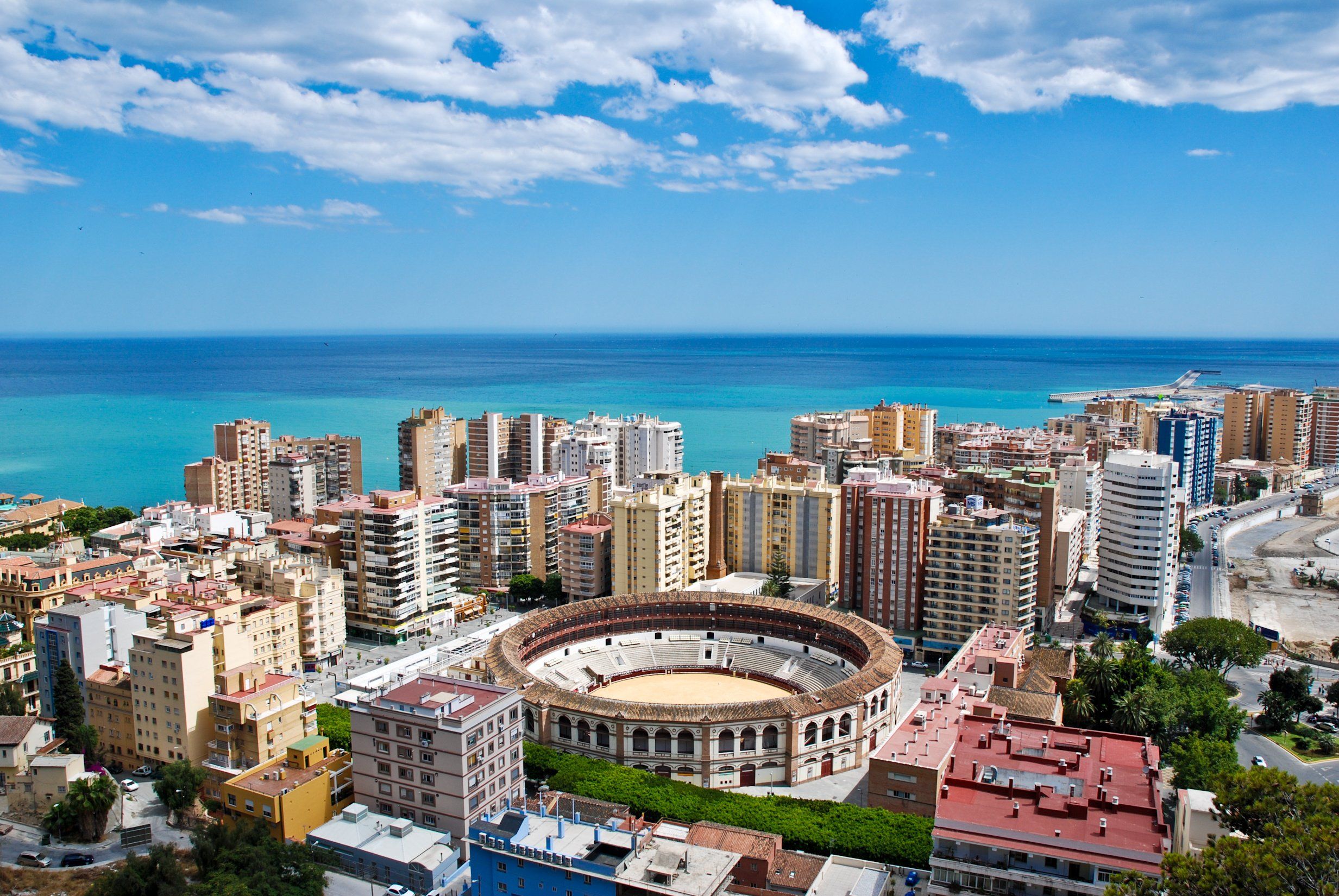 Fondo de pantalla de Málaga 2465x1650