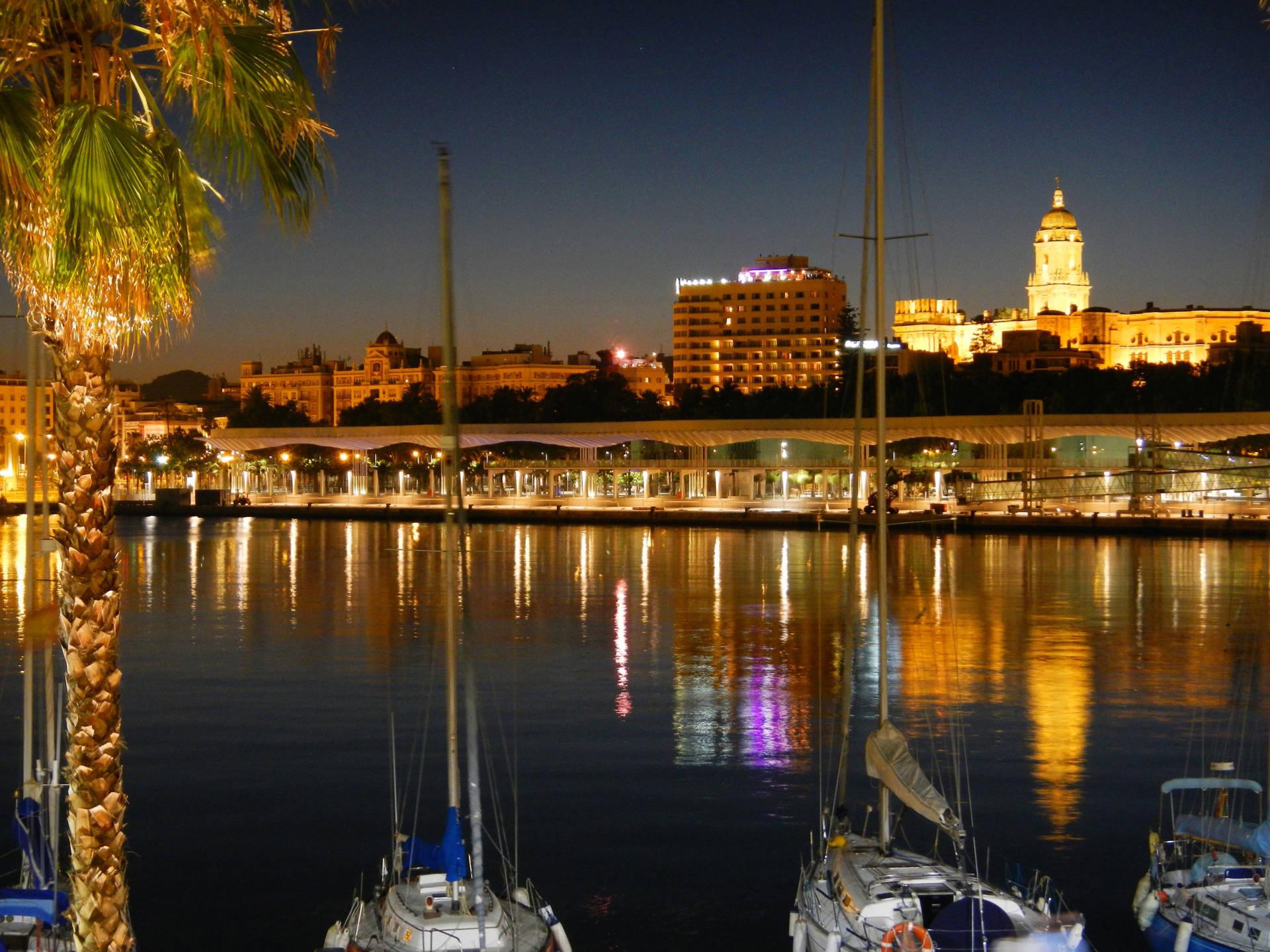 Fondo de pantalla de Málaga 1920x1440