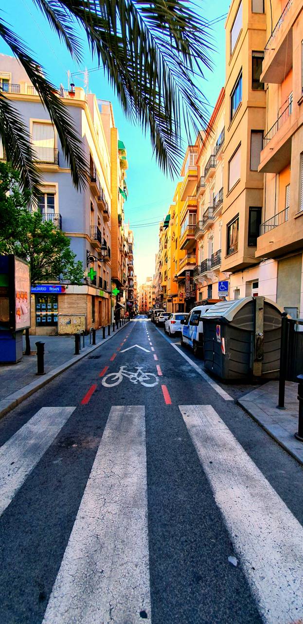 Fondo de pantalla de Alicante 623x1280