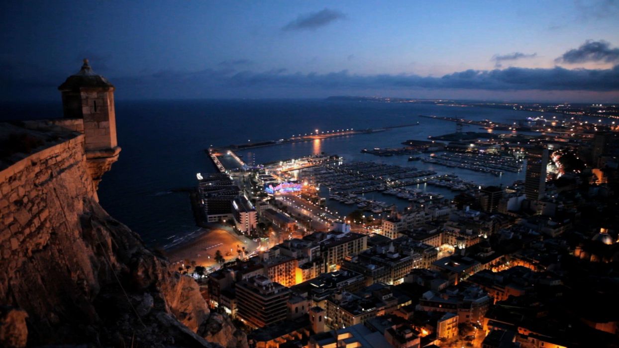 Fondo de pantalla de Alicante 1244x700