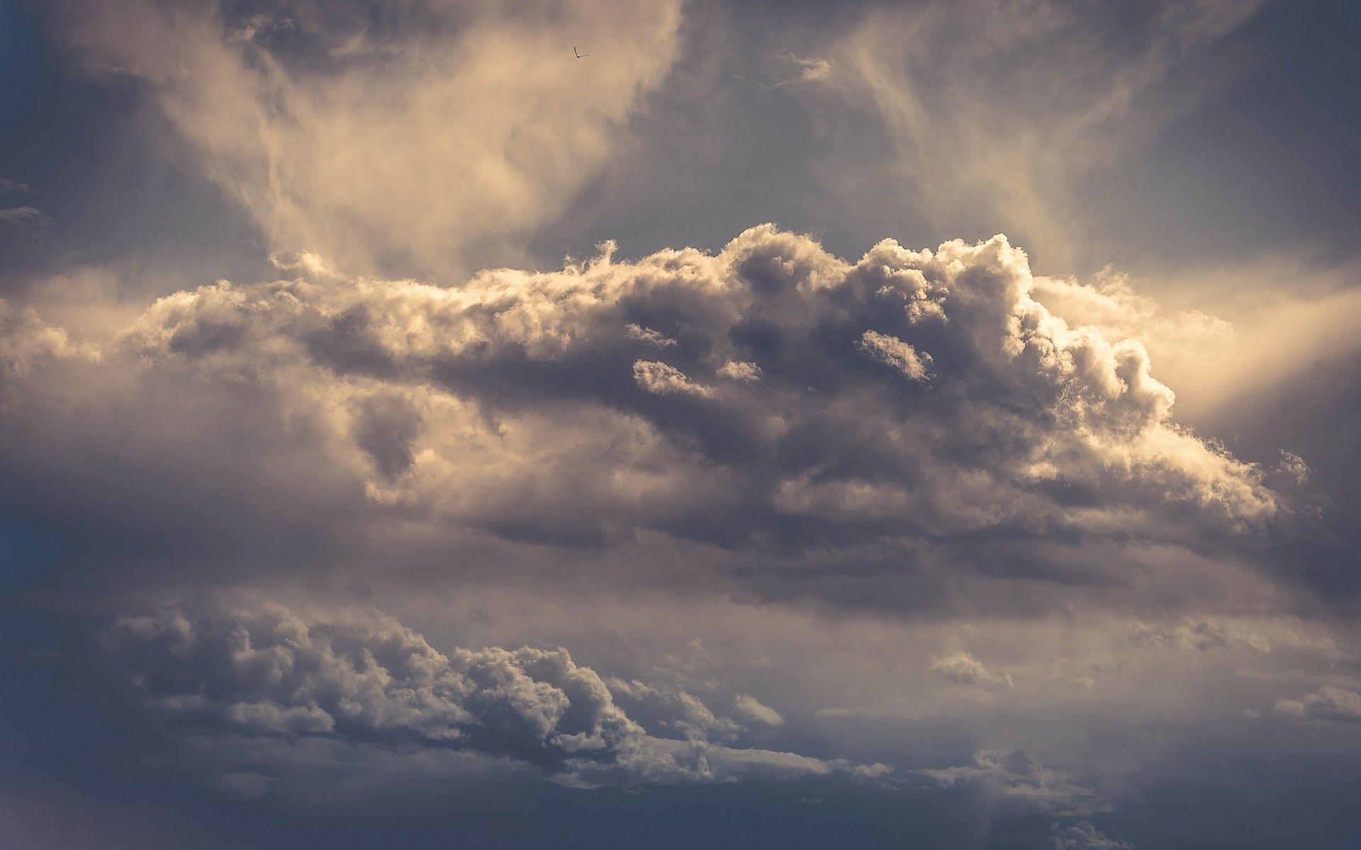 Fondos de Nubes de Tormenta