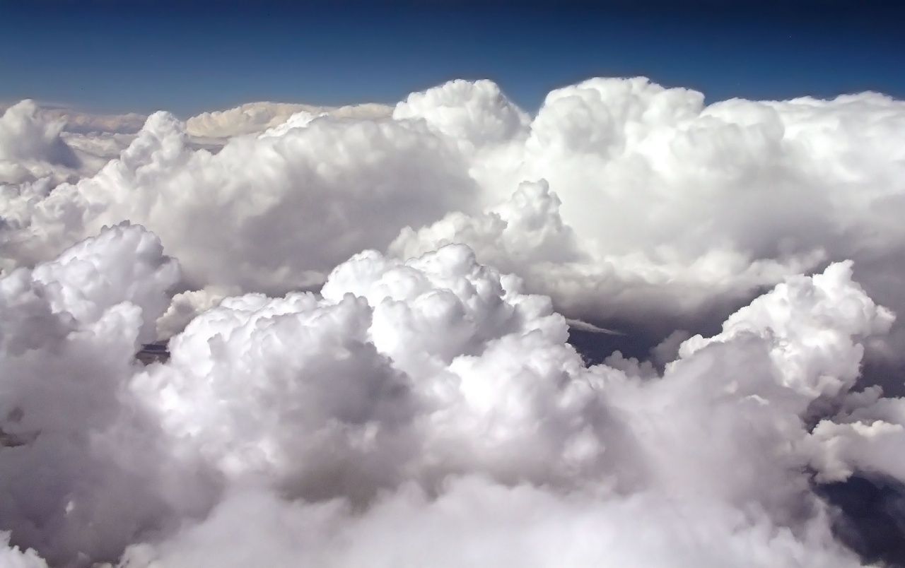 Hermosas nubes blancas fondos de pantalla | Hermosas nubes blancas fotos gratis