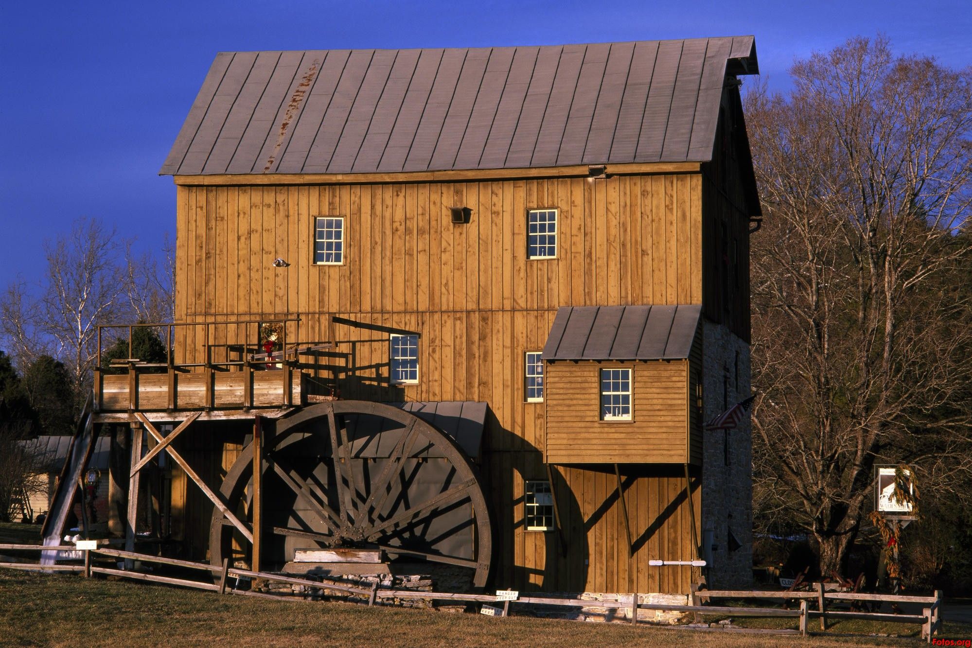 Fondo de pantalla de  1999x1333