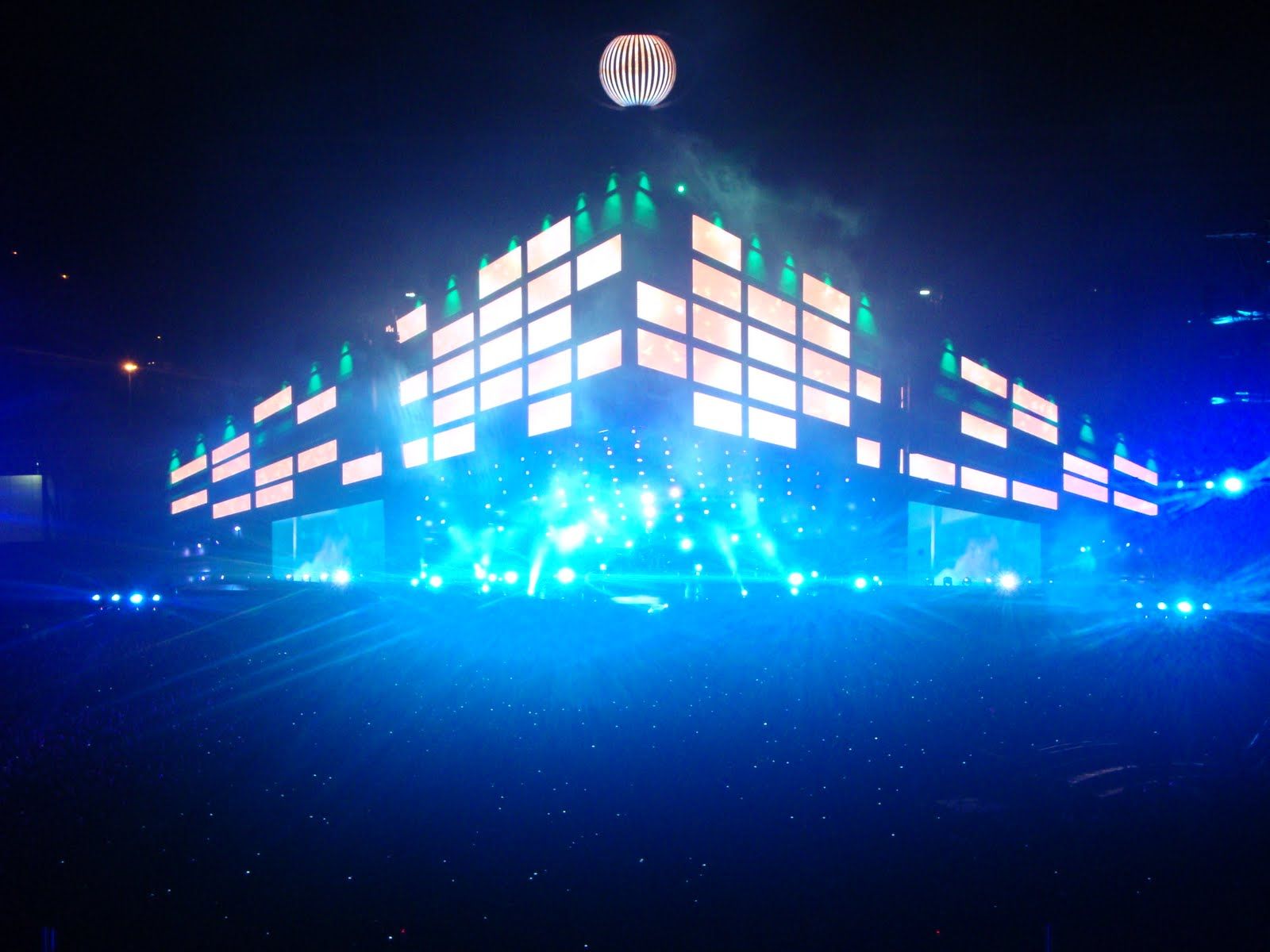 Fondo de pantalla de  1600x1200