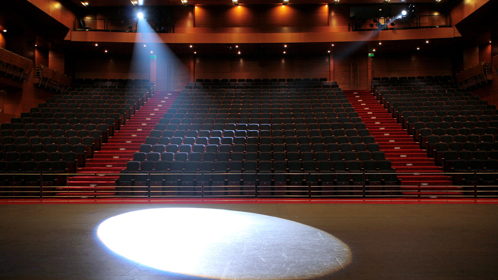 Fondo de pantalla de  1600x900