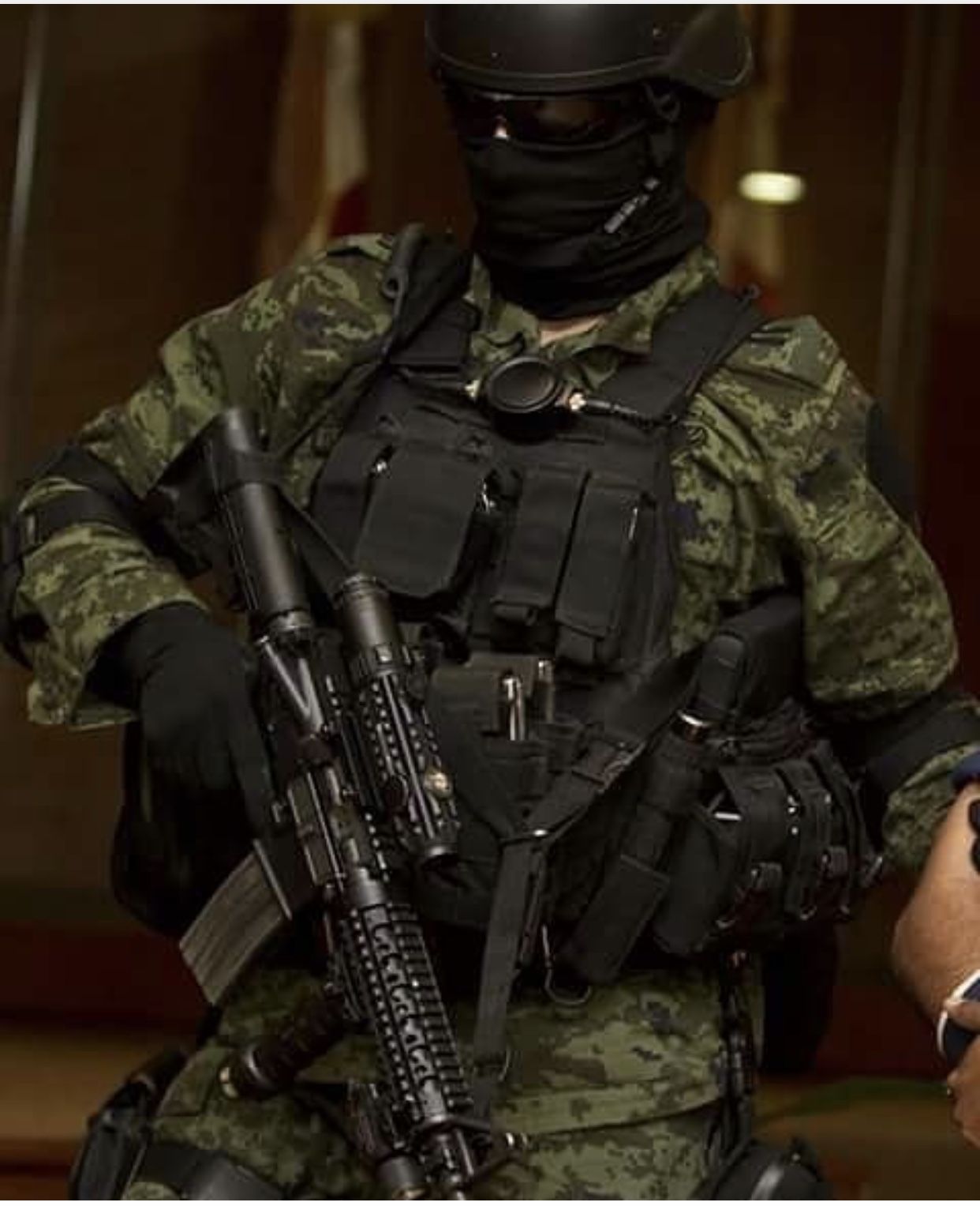Fondo de pantalla de  1242x1527