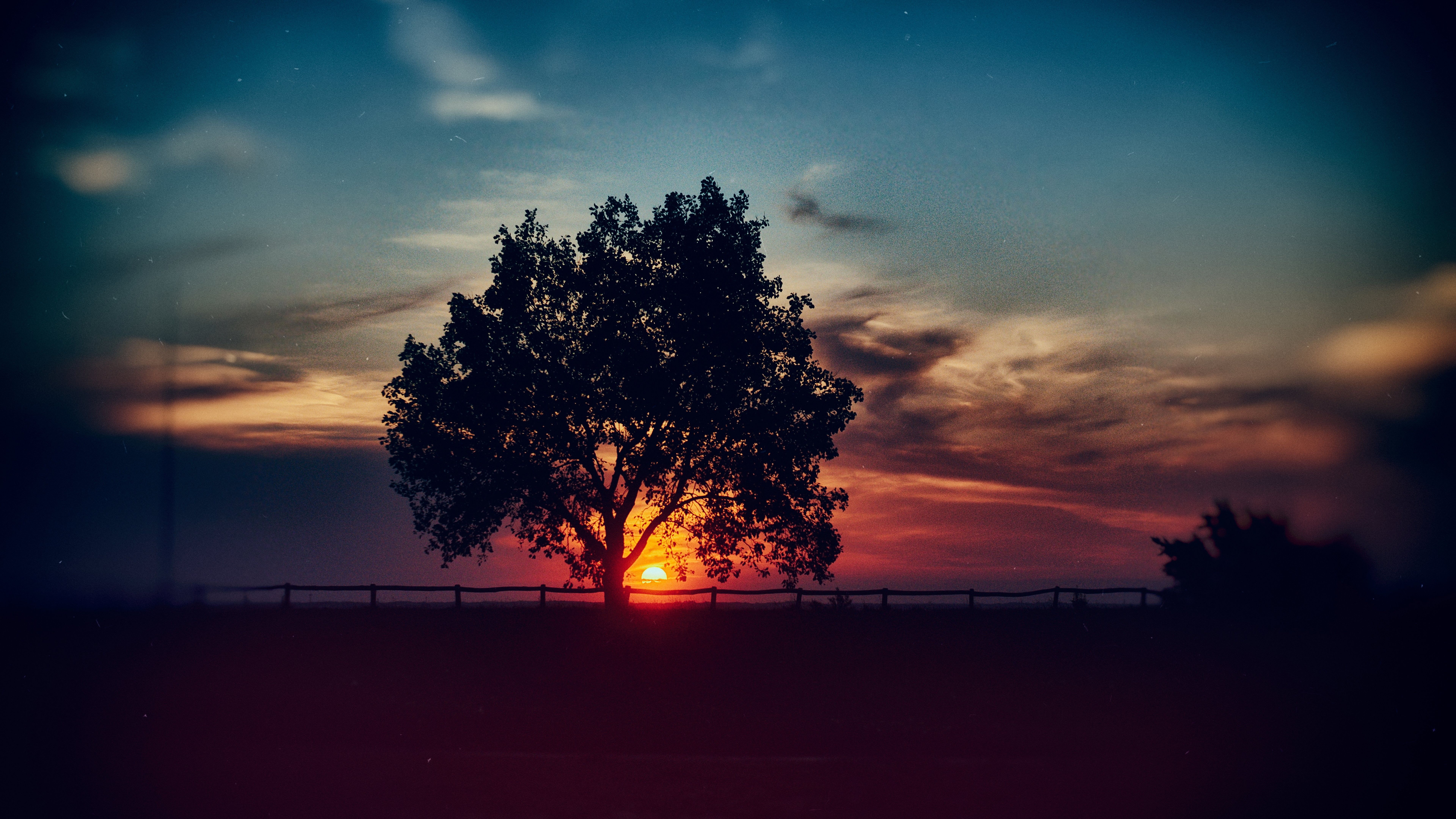 Fondo de pantalla de  7680x4320