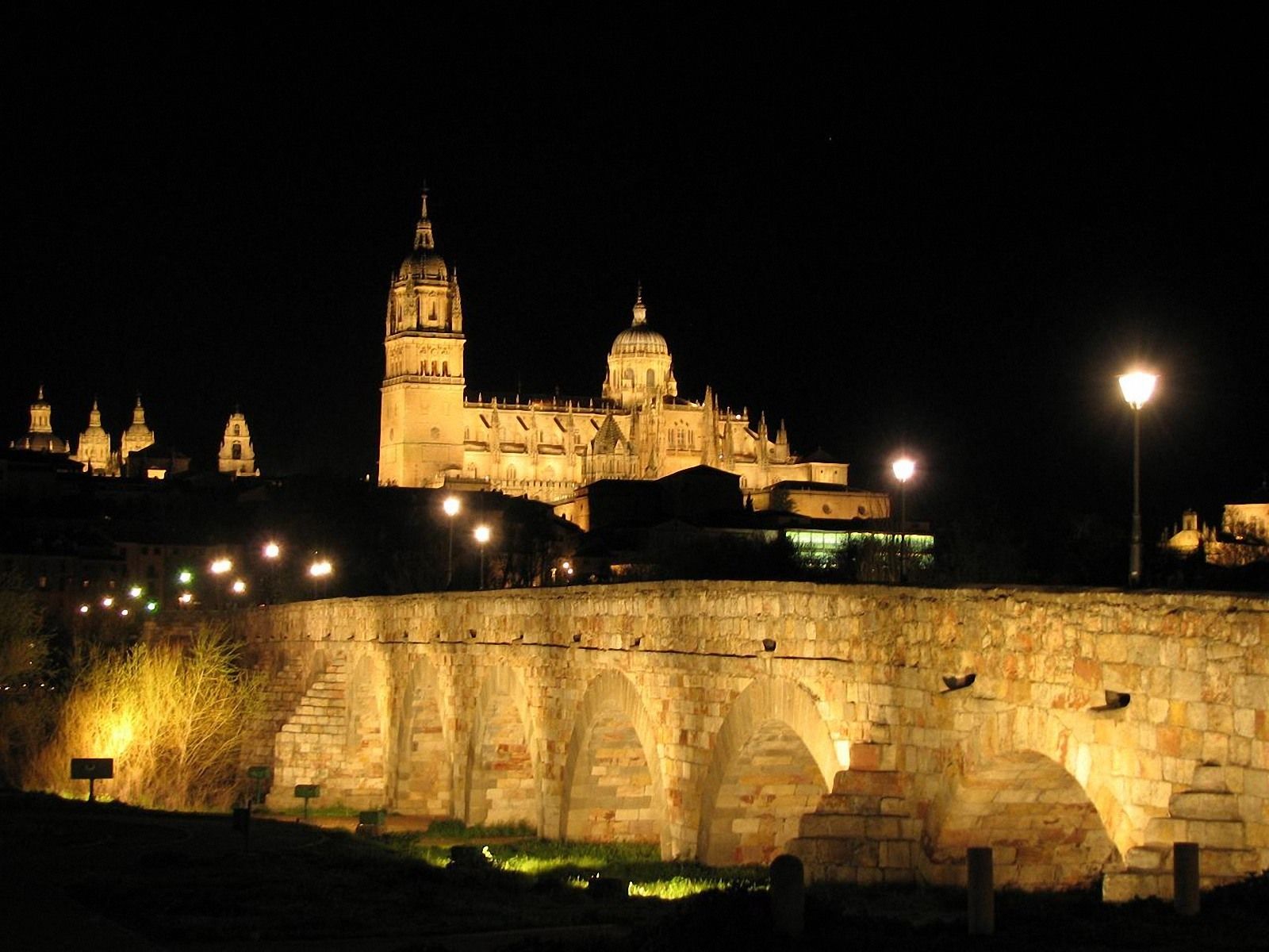 Fondo de pantalla de Salamanca 10 - 1600 X 1200 | stmed.net