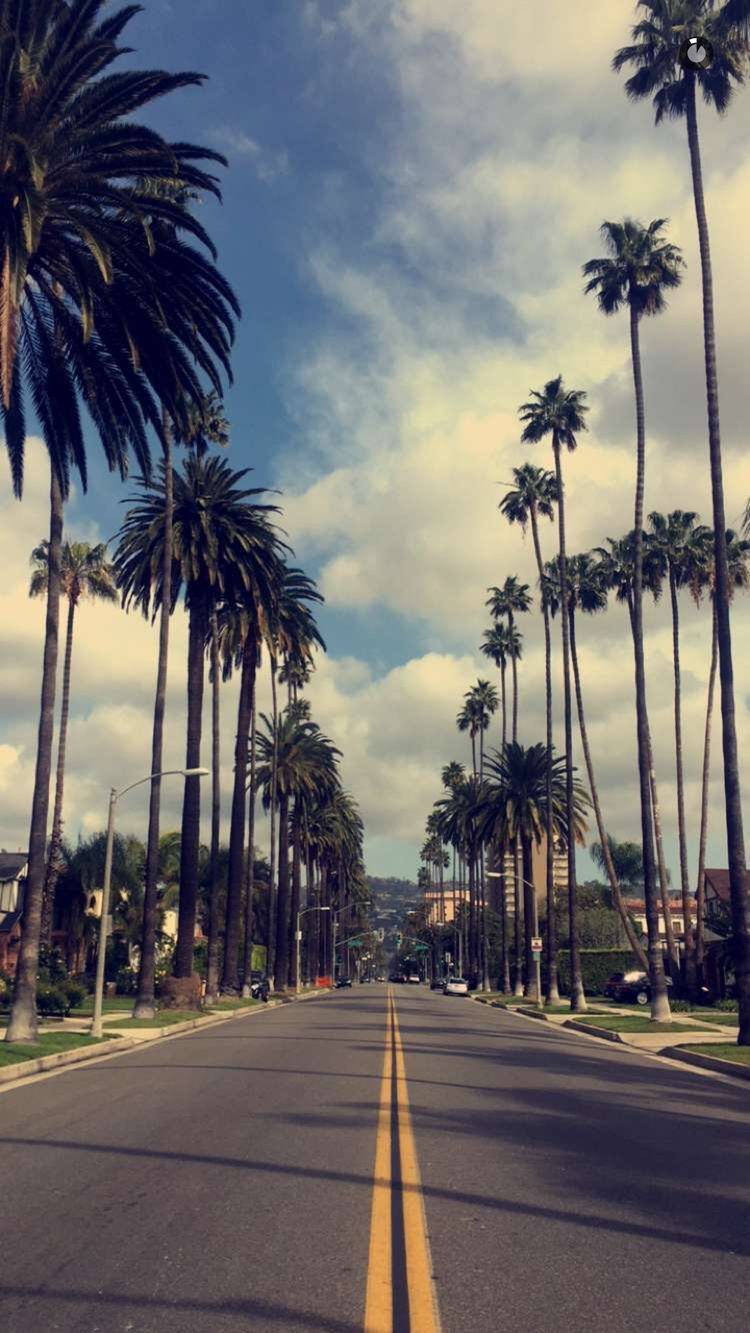 Fondo de pantalla de  750x1333