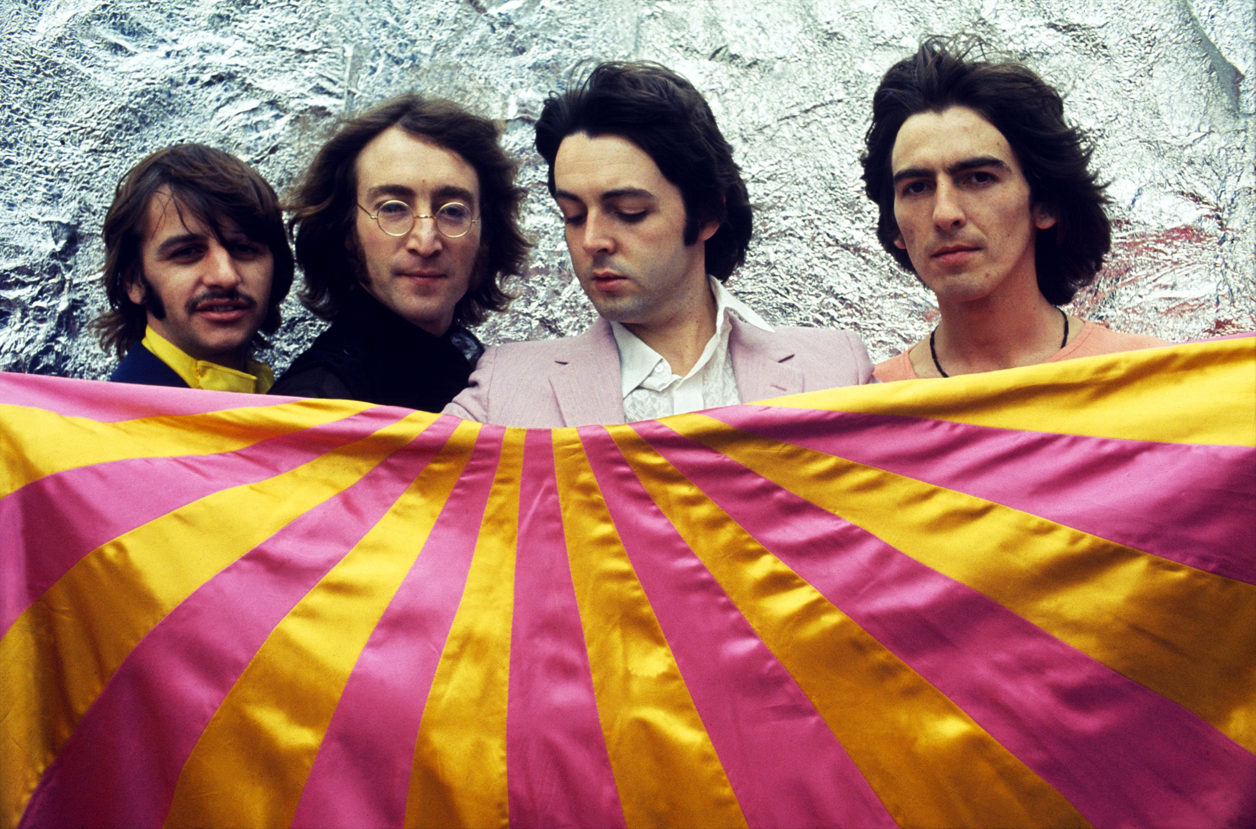 Fondo de pantalla de  2500x1650